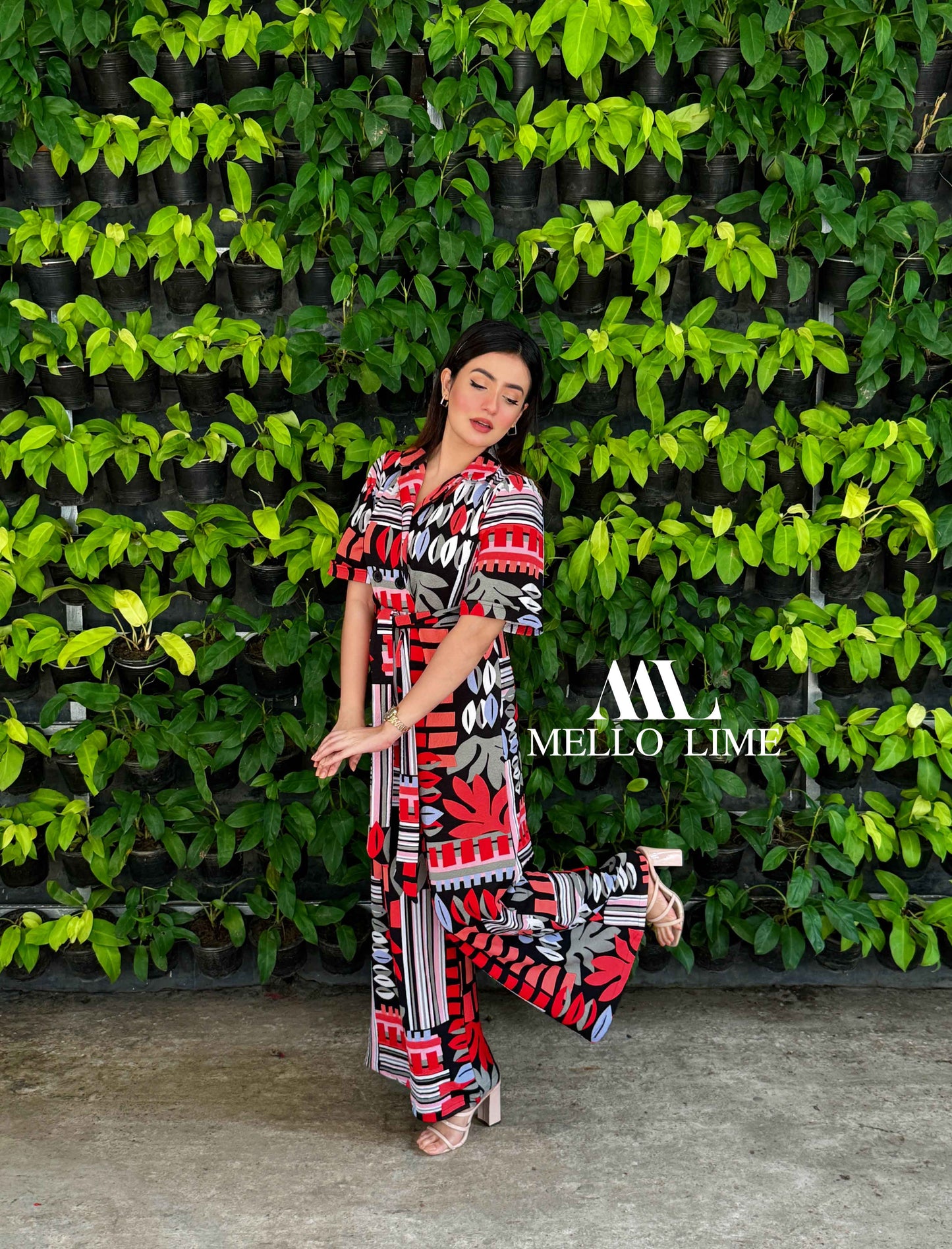 short sleeves jumpsuit